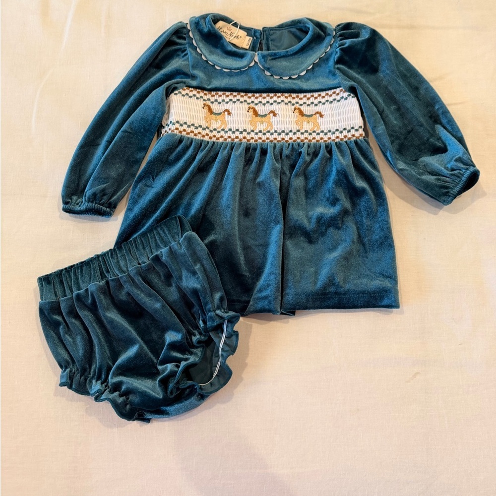 Marie Nicole Smocked Horse Velvet Outfit Set 12-18M Baby Girl Boutique Fall NWT